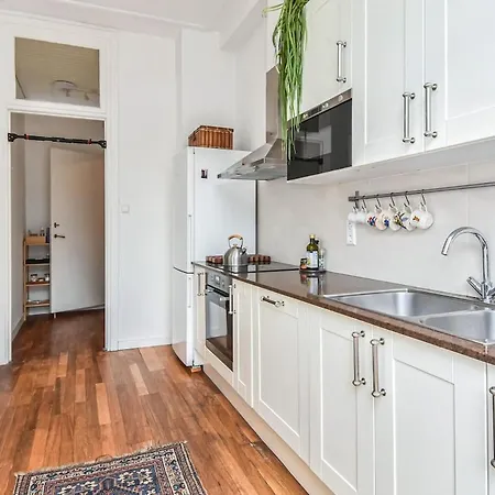 House Close To & Nature Neighbourhood *