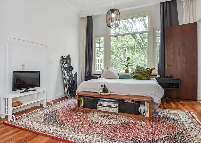 House Close To & Nature Neighbourhood Appartement Den Haag