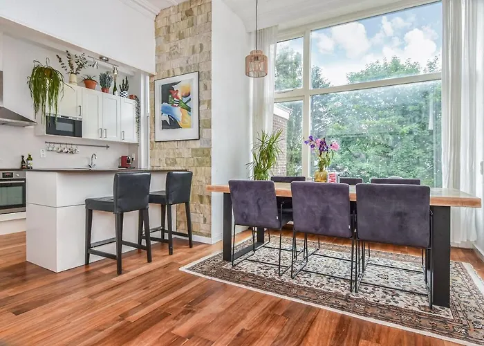 House Close To & Nature Neighbourhood דירה *